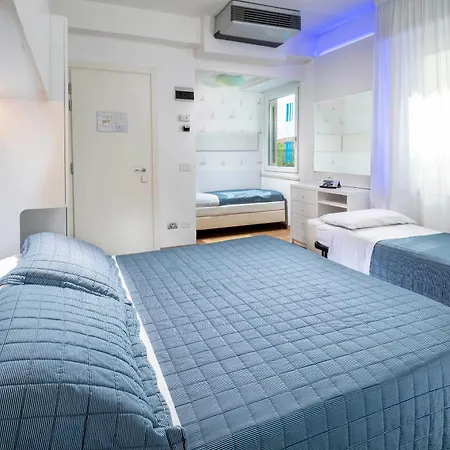 Hotel Albatros 3*