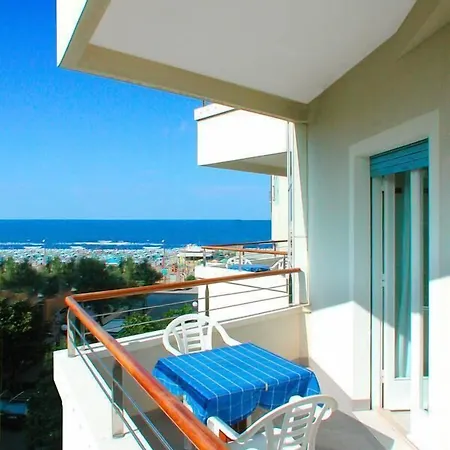 Albatros Hotel 3*