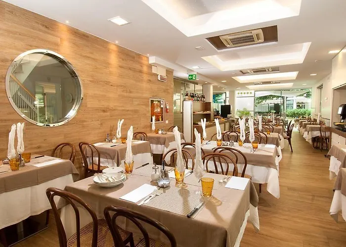 Albatros Hotell